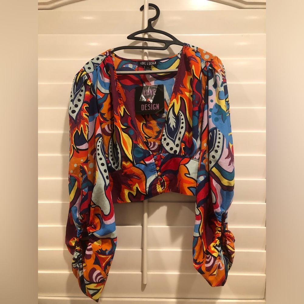 New vibrant crop top
